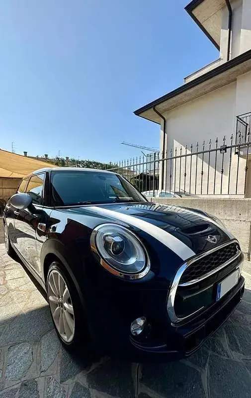 Usata Mini Cooper SD Hype 170 CV (125 kW) 2018 Blu Utilitaria