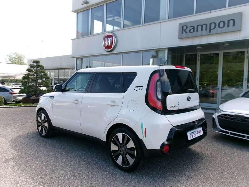 Usata Kia Soul 128 CV (94 kW) 2014 Bianco SUV