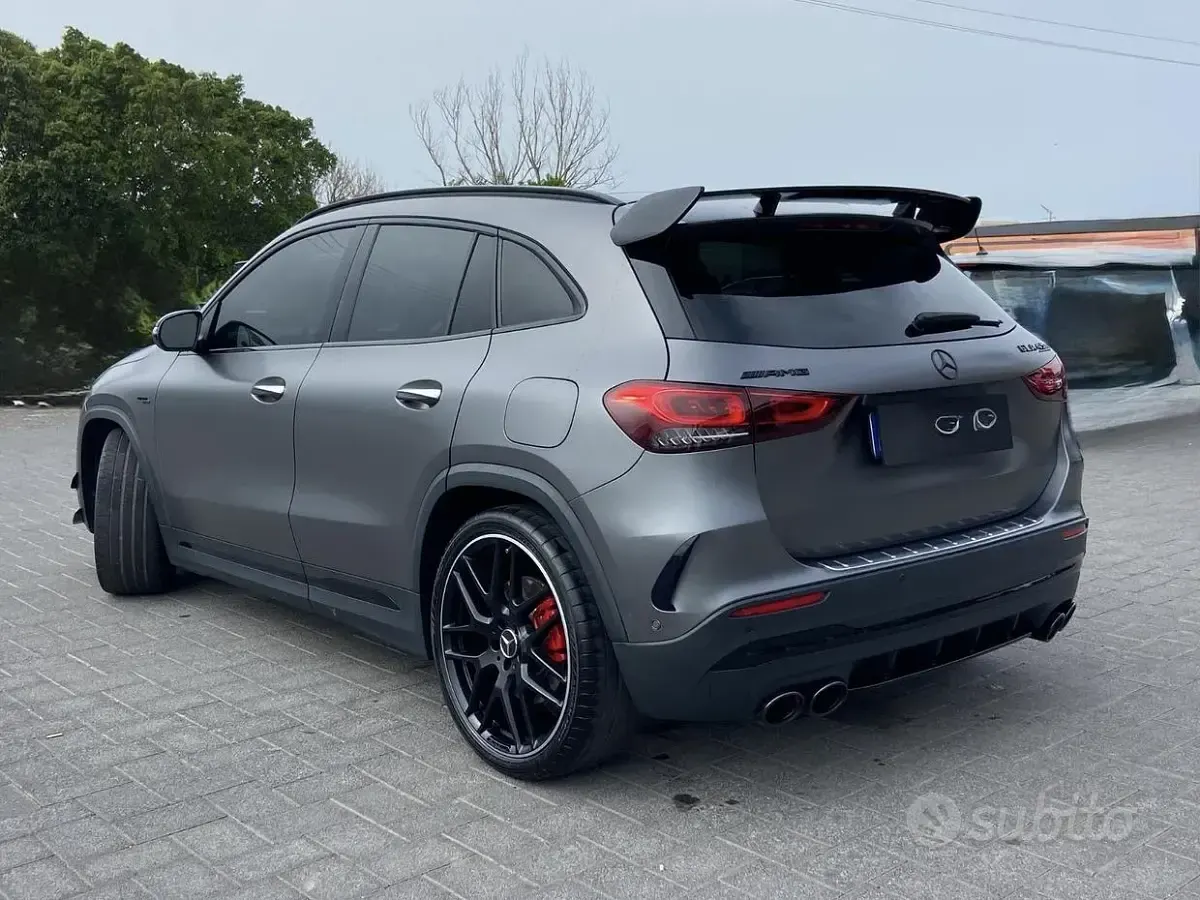 Usata Mercedes GLA45 AMG AMG 421 CV (309 kW) 2022 Grigio SUV