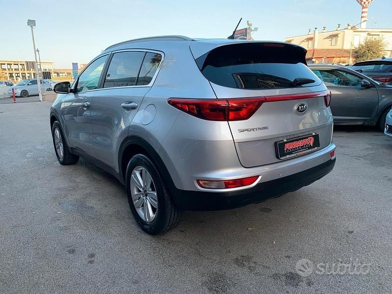 Usata Kia Sportage 116 CV (85 kW) 2016 Grigio SUV