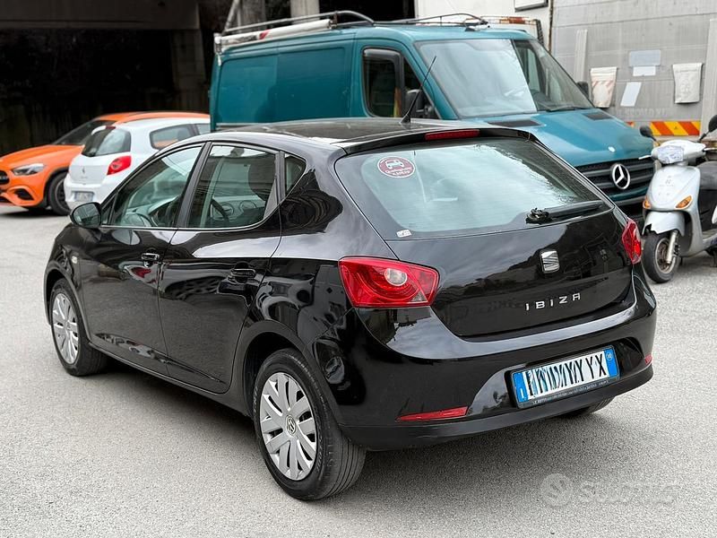 Usata Seat Ibiza Style 69 CV (50 kW) 2010 Nero Berlina