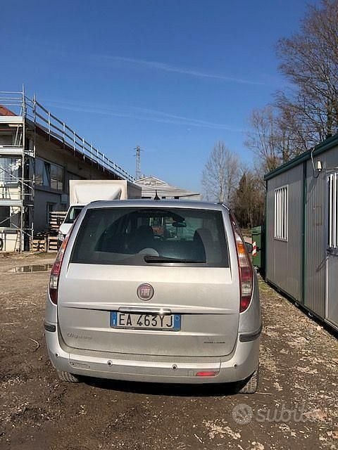 Usata Fiat Ulysse 170 CV (125 kW) 2010 Grigio Monovolume
