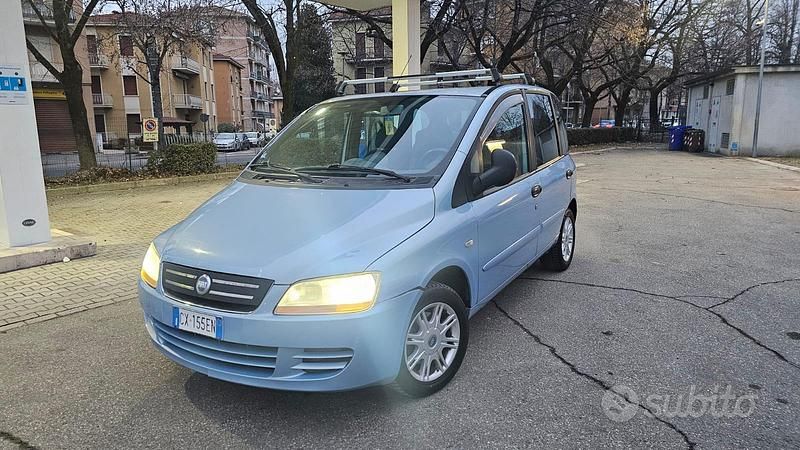 Blu Usata 2005 Fiat Multipla Monovolume | 2000 € (Molto cara) - Immagine 1/4