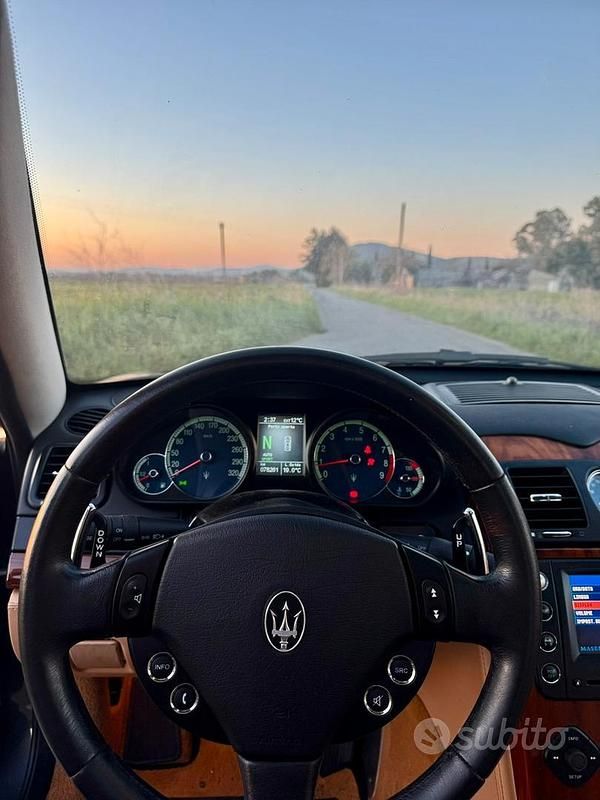 Usata Maserati Quattroporte 2003 Grigio Berlina