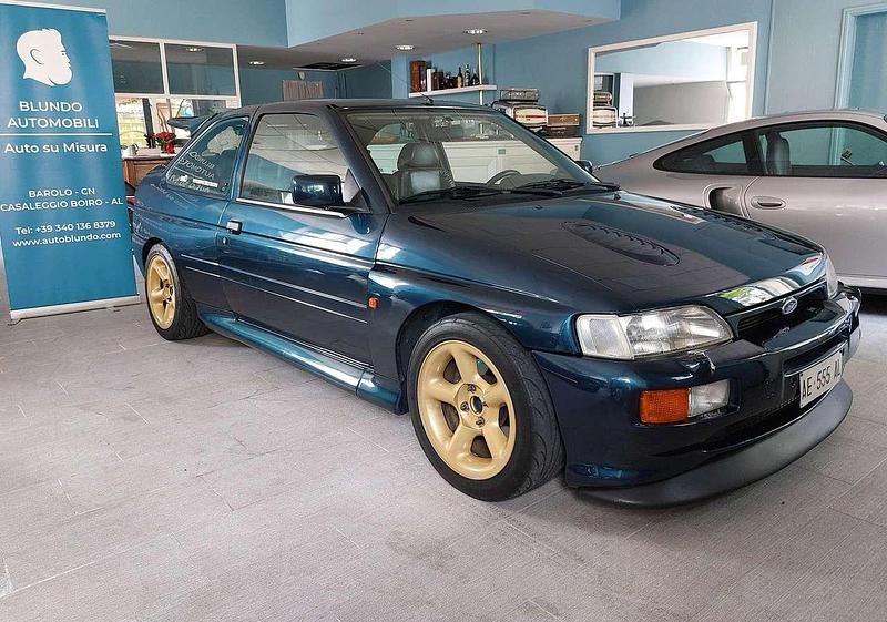 Usata Ford Escort RS 220 CV (161 kW) 1993 Verde petrolio Berlina