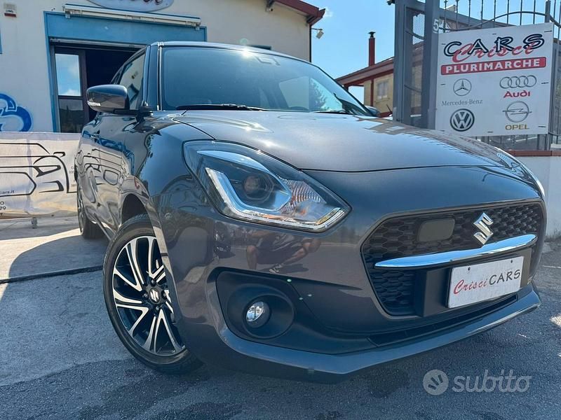 Usata Suzuki Swift 83 CV (61 kW) 2021 Grigio Utilitaria