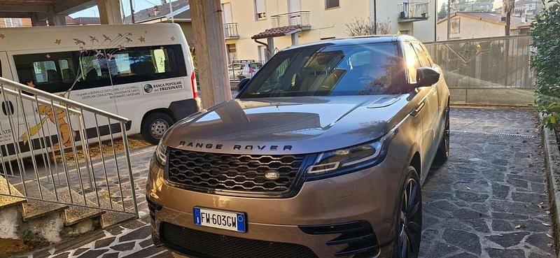 Usata Land Rover Range Rover Velar R-Dynamic 241 CV (177 kW) 2019 SUV