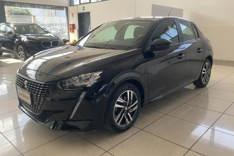 Brugt Peugeot 208 Active 75 HK (55 kW) 2023 Hatchback