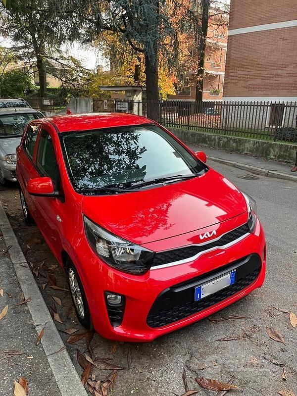 Rosso Usata 2022 Kia Picanto Urban Due volumi | 11.700 € (Buon prezzo) - Immagine 1/4