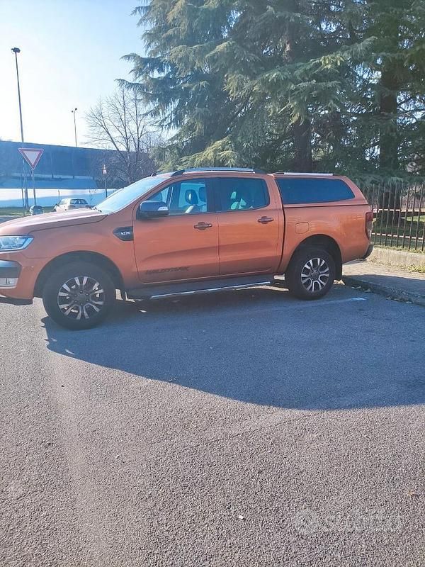 Usata Ford Ranger Wildtrack 200 CV (147 kW) 2019 Arancione Pick-up
