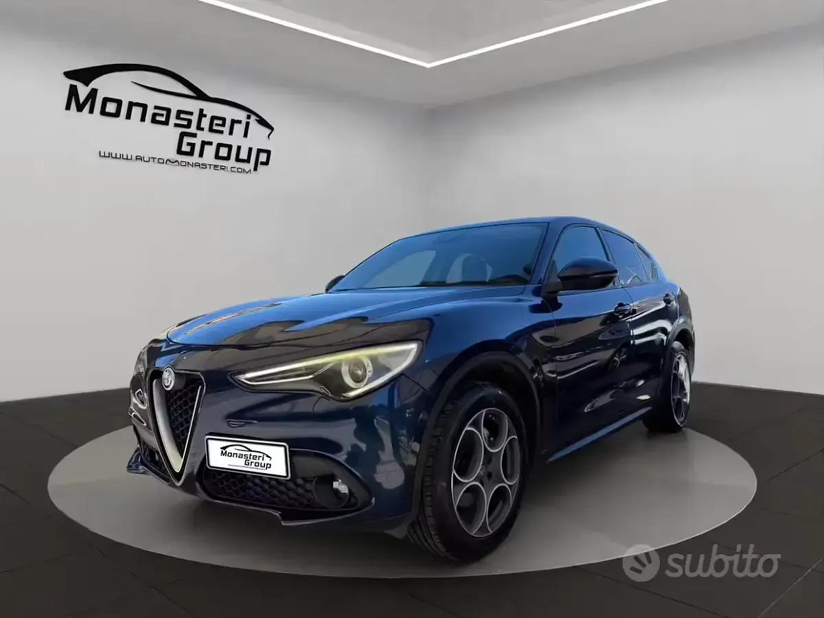 Usata Alfa Romeo Stelvio 210 CV (154 kW) 2017 Blu SUV