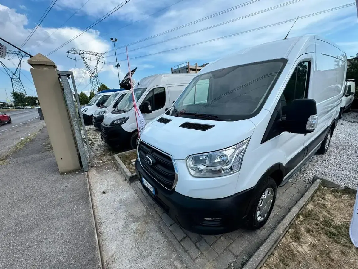 Usata Ford Transit Trend 130 CV (95 kW) 2021 Bianco