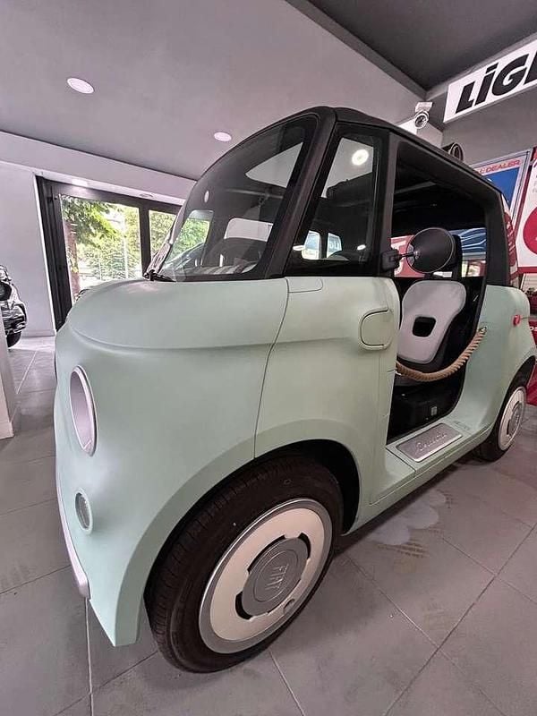 Nuova Fiat Topolino 2025 Verde vita Utilitaria