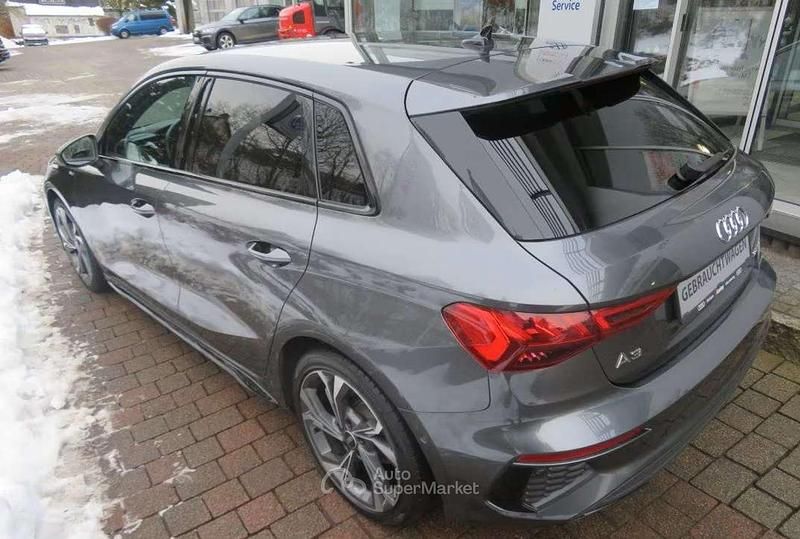Usata Audi A3 S-Line 150 CV (110 kW) 2021 Grigio Berlina