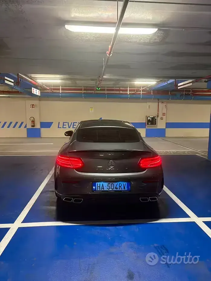 Usata Mercedes C220 AMG 170 CV (125 kW) 2017 Grigio Coupé