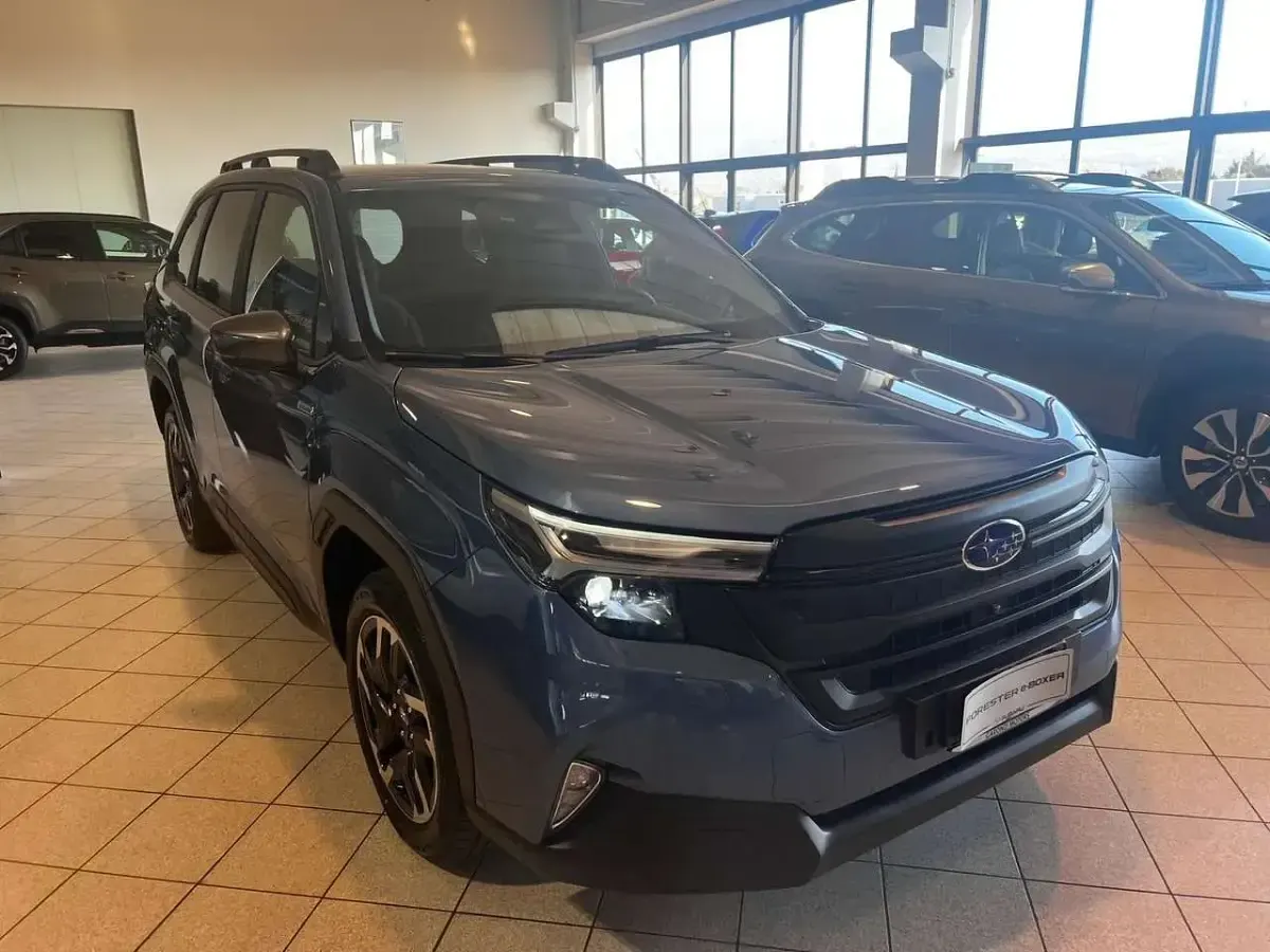 Nuova Subaru Forester Style 136 CV (100 kW) 2025 Blu SUV