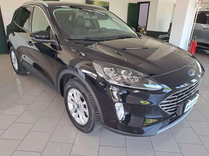 Nero Usata 2023 Ford Kuga Titanium X SUV | 24.490 € (Buon prezzo) - Immagine 1/4