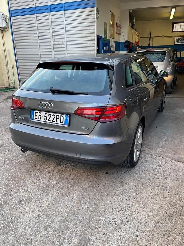 Usata Audi A3 Ambition 105 CV (77 kW) 2013 Grigio Berlina