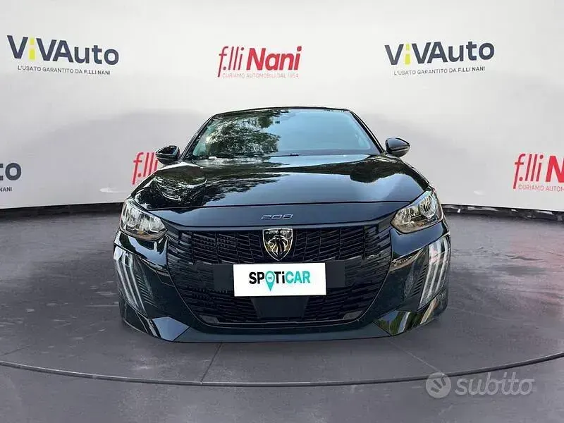 Nuova Peugeot 208 Allure Turbo 100 CV (73 kW) 2026 Nero Utilitaria