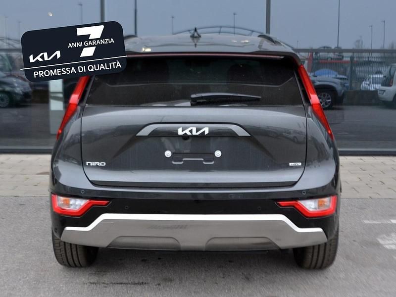 Nuova Kia Niro Style 126 CV (92 kW) 2026 Grigio SUV
