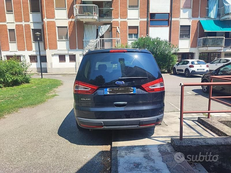 Usata Ford Galaxy Titanium 163 CV (119 kW) 2013 Nero Monovolume