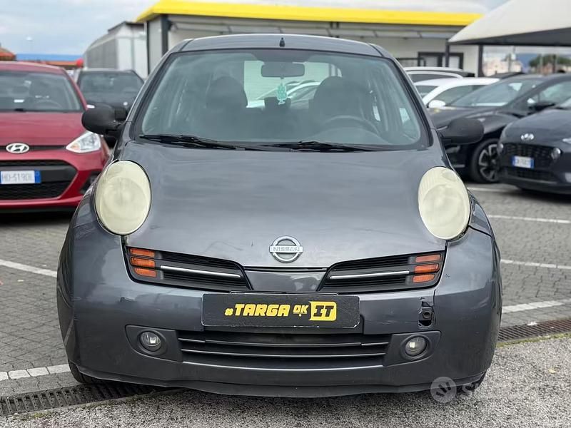 Usata Nissan Micra Visia 80 CV (58 kW) 2004 Grigio Utilitaria