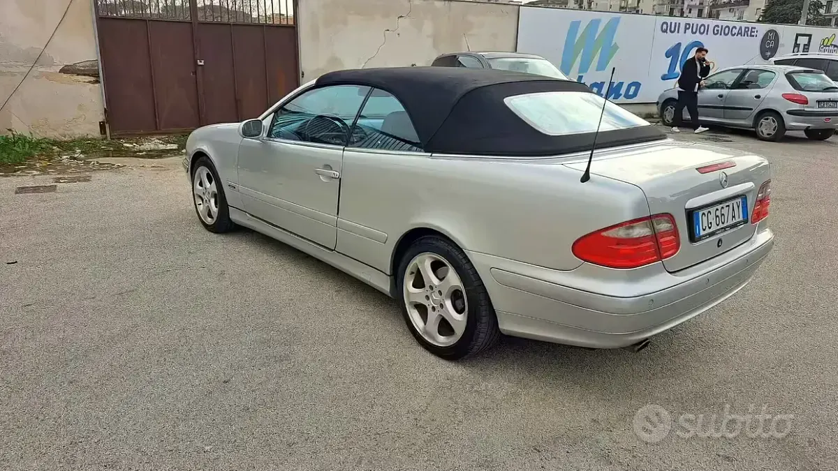 Usata Mercedes CLK200 Avantgarde 163 CV (119 kW) 2003 Grigio Cabrio