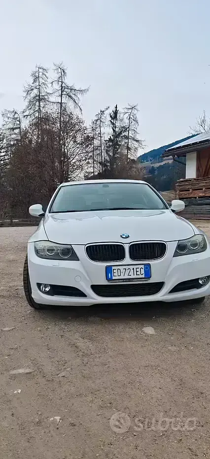 Usata BMW 320 184 CV (135 kW) 2010 Bianco Station wagon
