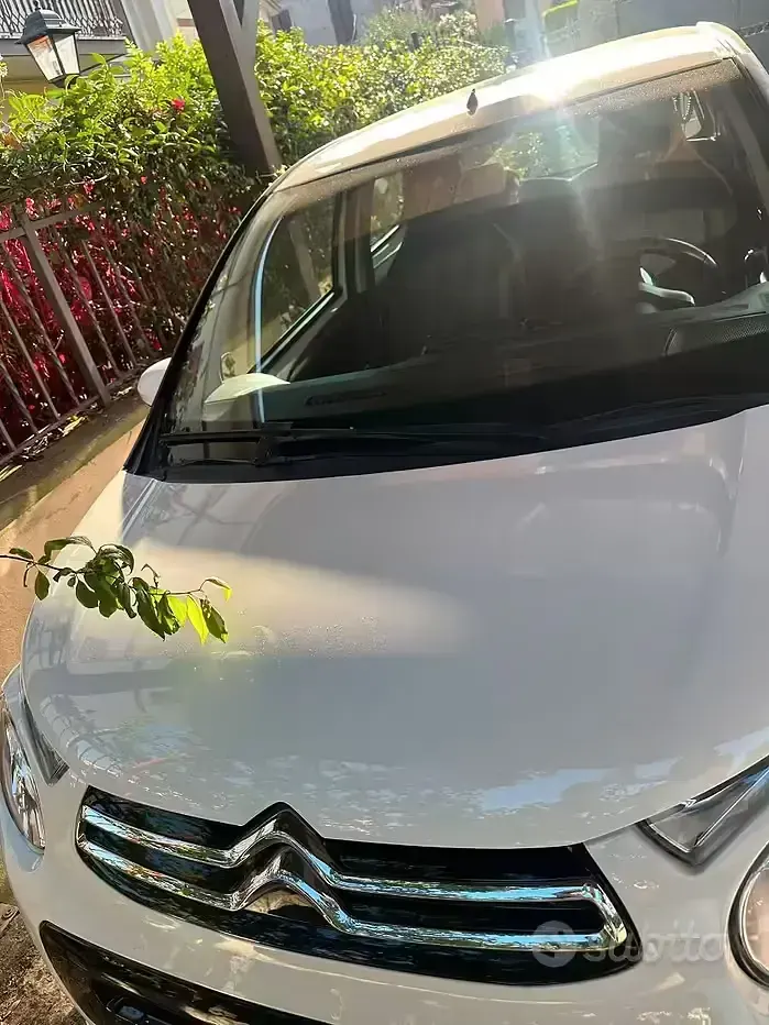 Usata Citroën C1 Feel 69 CV (50 kW) 2016 Bianco Utilitaria