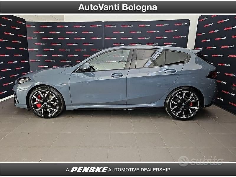 Usata BMW 118 M Sport 150 CV (110 kW) 2025 Grigio Utilitaria