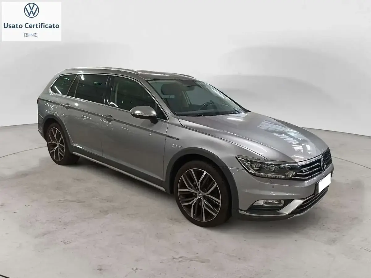 Usata VW Passat Alltrack 190 CV (139 kW) 2019 Argento Station wagon