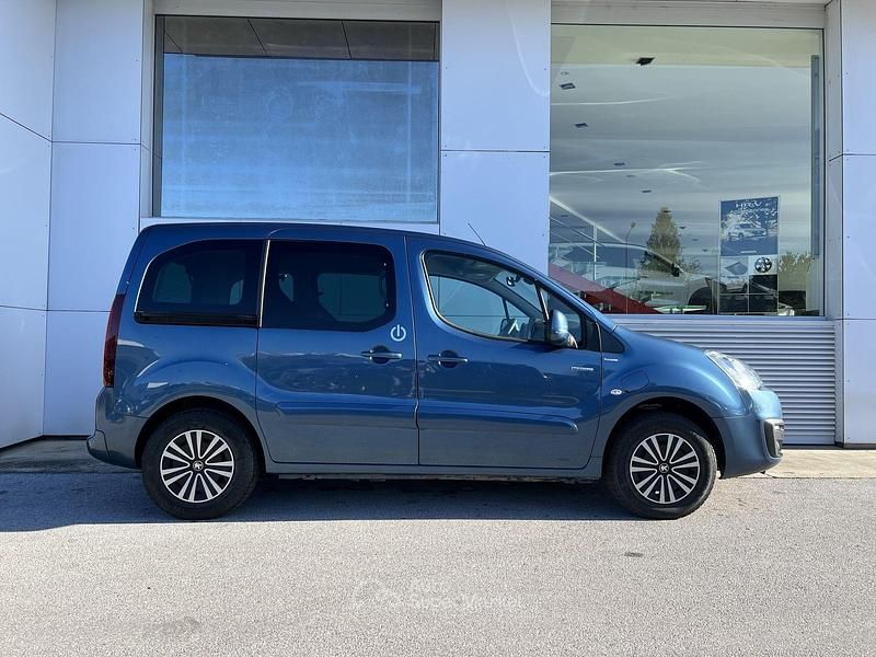 Usata Peugeot TePee Active 48 CV (35 kW) 2020 Blu