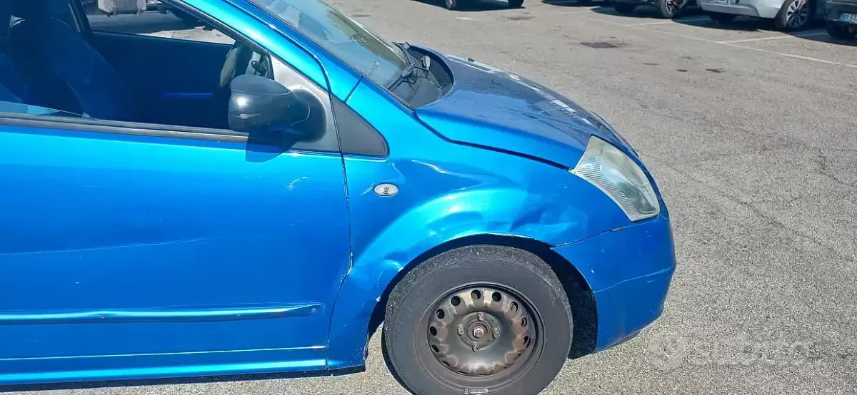 Usata Citroën C2 60 CV (44 kW) 2008 Bluazzurro Utilitaria