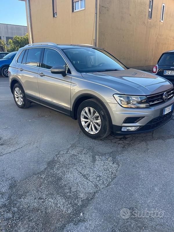 Usata VW Tiguan Business 2017 Grigio SUV