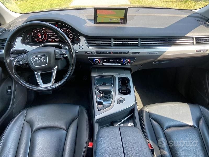 Usata Audi Q7 272 CV (200 kW) 2015 Grigio SUV