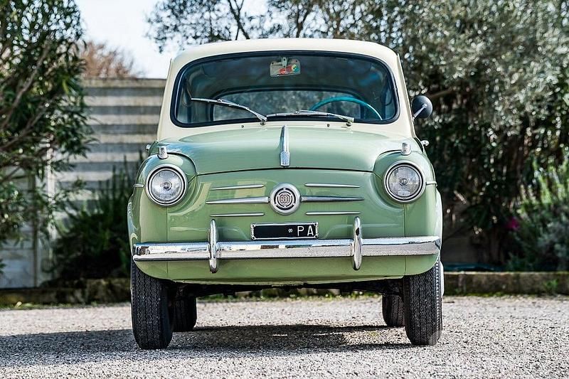 Usata Fiat 600 1950 Verde Utilitaria
