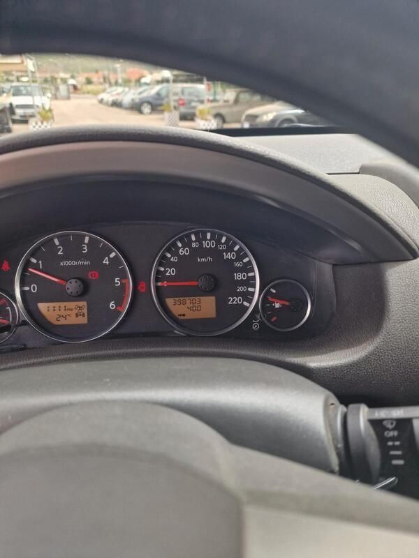 Usata Nissan Pathfinder SE 174 CV (127 kW) 2006 Nero SUV