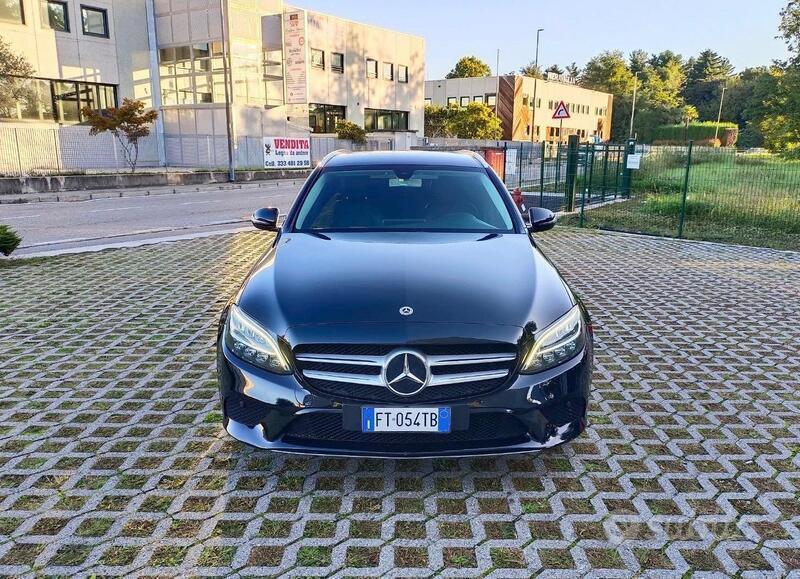 Usato 2018 Mercedes 220 2.0 Diesel 194 CV (22.900 €)