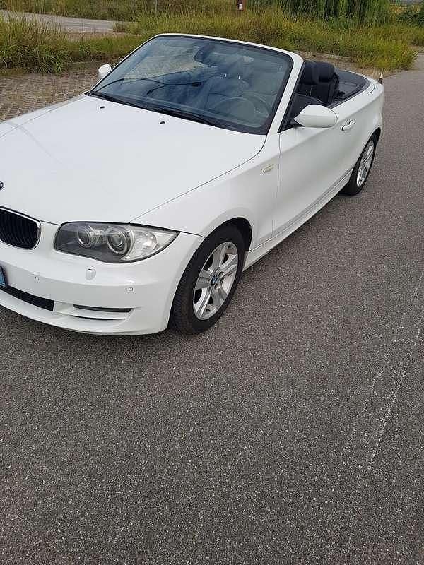 Usata BMW 120 Cabriolet 177 CV (130 kW) 2009 Cabrio