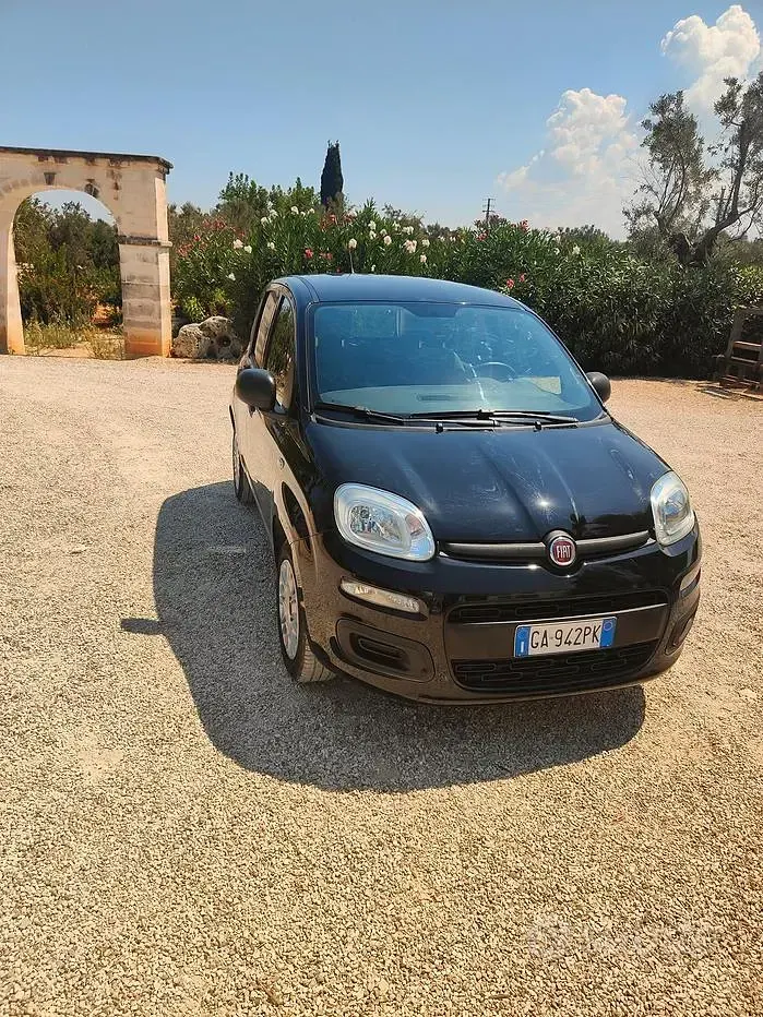 Usata Fiat Panda Easy 69 CV (50 kW) 2020 Nero Utilitaria