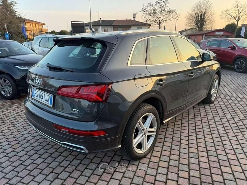 Usata Audi Q5 S-Line 190 CV (139 kW) 2018 Grigio SUV