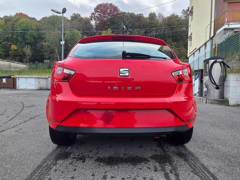 Usata Seat Ibiza SC 69 CV (50 kW) 2015 Rosso Utilitaria