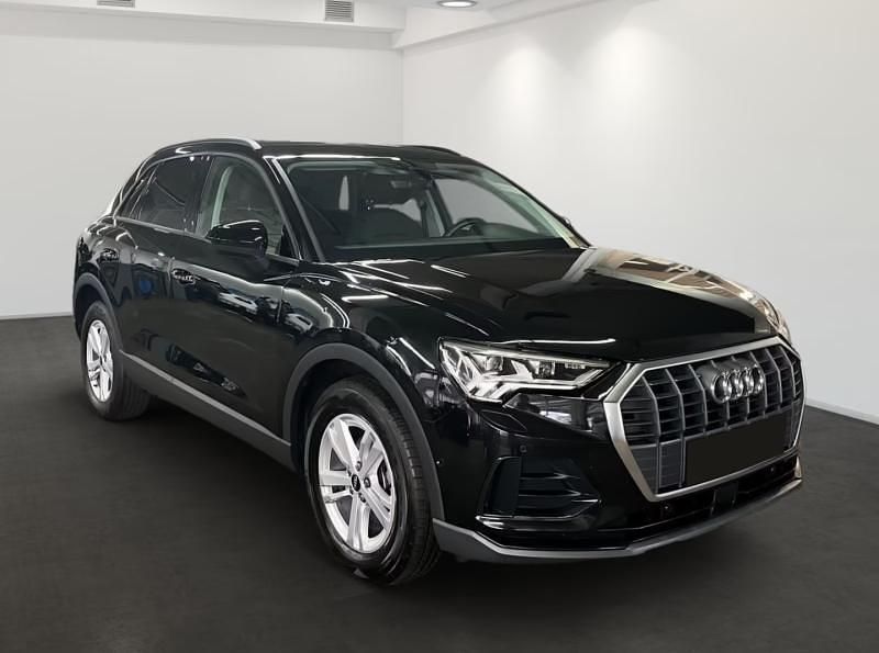 Usata Audi Q3 Advanced 150 CV (110 kW) 2022 Nero metallizzato SUV