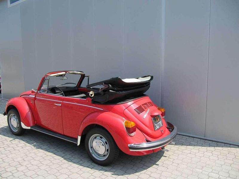 Usata VW Käfer 37 CV (27 kW) 1976 Rosso Cabrio