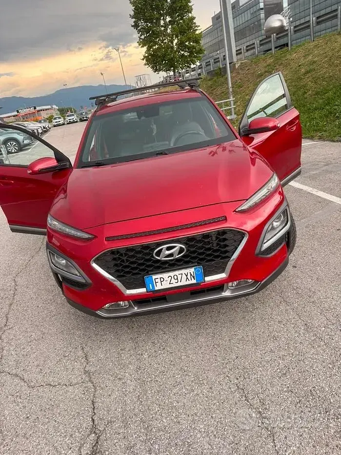 Usata Hyundai Kona 116 CV (85 kW) 2018 Rosso SUV