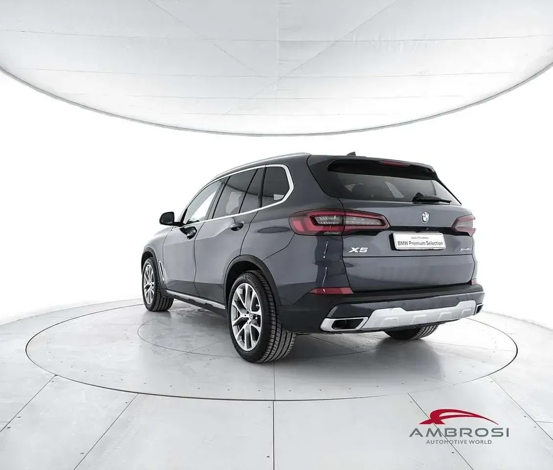 Usata BMW X5 xLine 231 CV (169 kW) 2022 Blu SUV