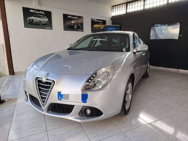 Usata Alfa Romeo Giulietta Distinctive 170 CV (125 kW) 2010 Grigio Utilitaria