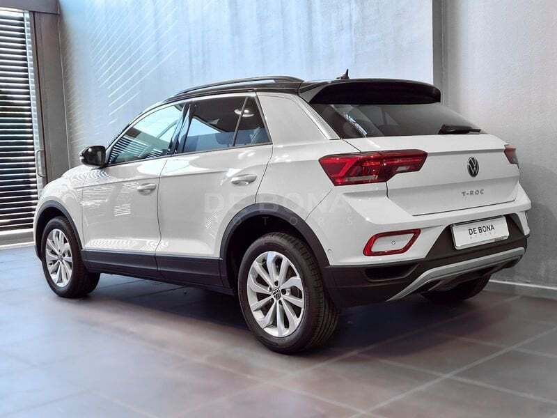 Nuova VW T-Roc Life 116 CV (85 kW) 2025 Bianco SUV