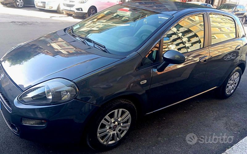 Usata 2012 Fiat Punto Sport Due volumi | 3799 € (Ottimo prezzo) - Immagine 1/4