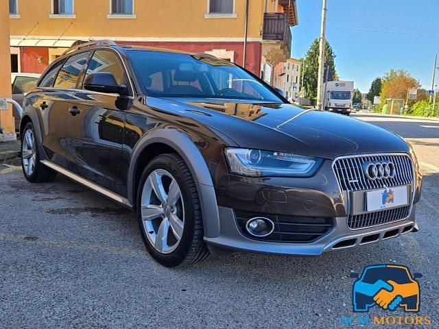 Usata Audi A4 Allroad Business 177 CV (130 kW) 2015 Marrone Station wagon